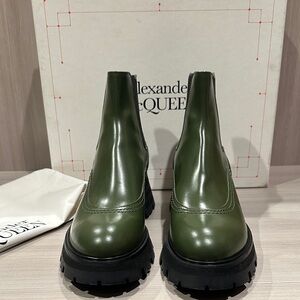 Brand new Alexander McQueen Olive Leather Ankle Boots